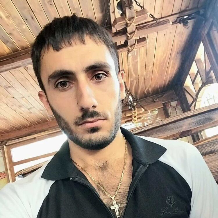  51383533  Paylak, 29 ,    