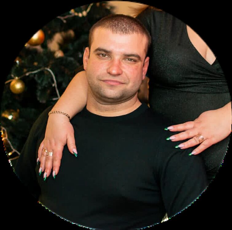  26151403  Georgij, 34 ,     