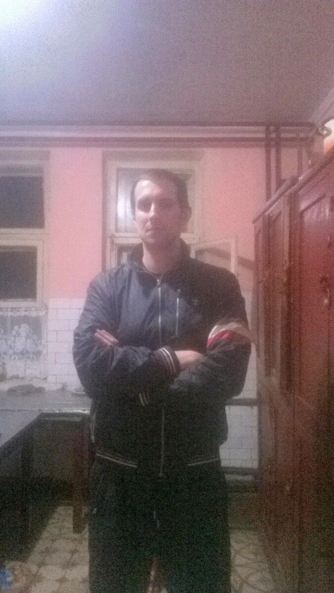  15952373  , 35 ,    
