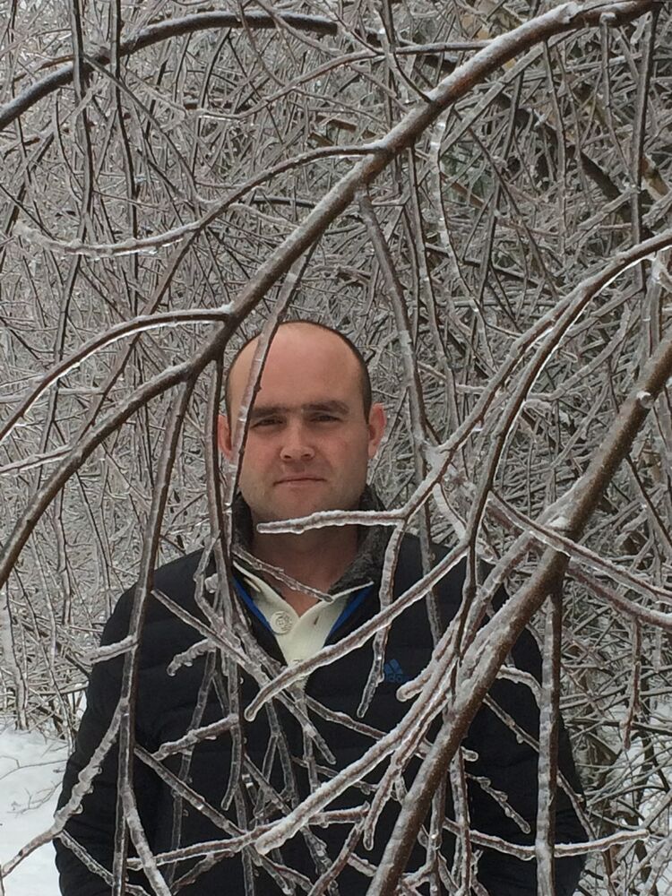  ,   Anton, 41 ,   ,   , c 