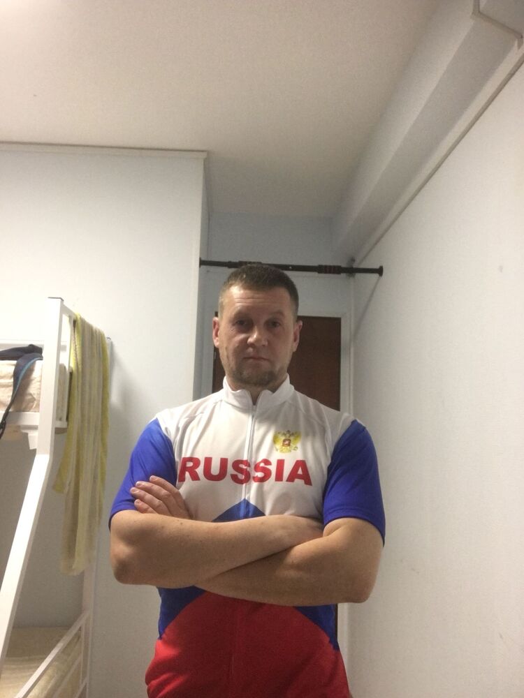  26828523  , 44 ,    