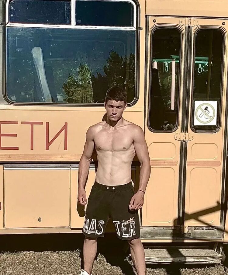 ���� 40535663 ����� ����, 20 ���, ���� ���������� � �������������