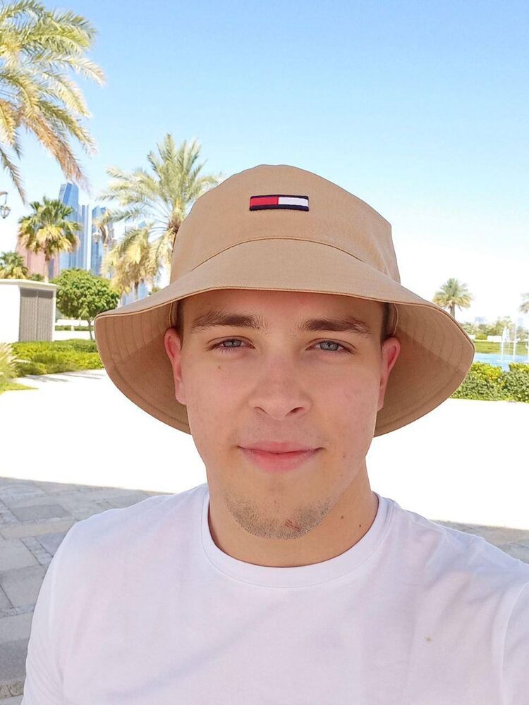  54652883  Nikita, 22 ,    