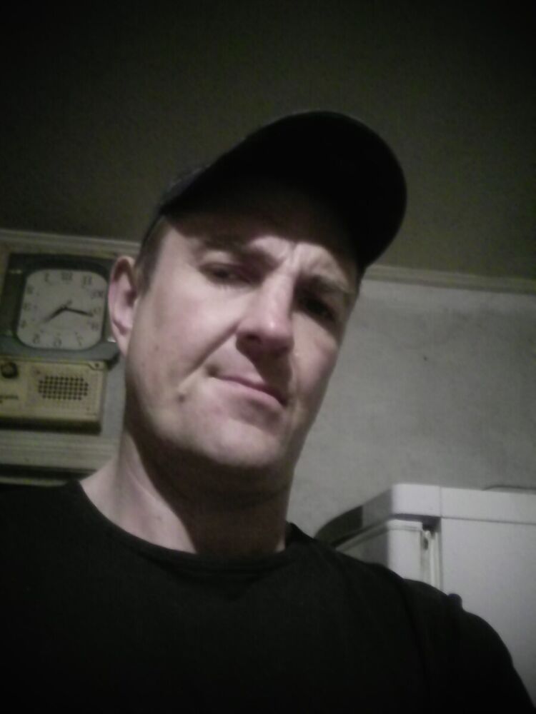  22031823  , 40 ,    