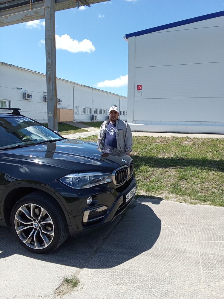  43196223  Haydar, 44 ,    