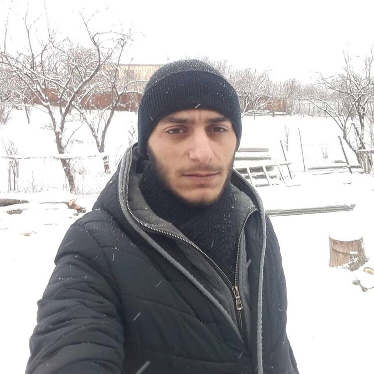 ���� 8354393 ������� Gio Oo, 30 ���, ���� ���������� � �������