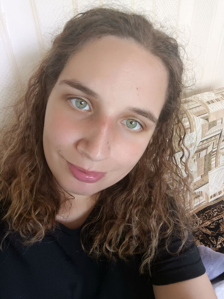  53096823  Lisa, 28 ,    
