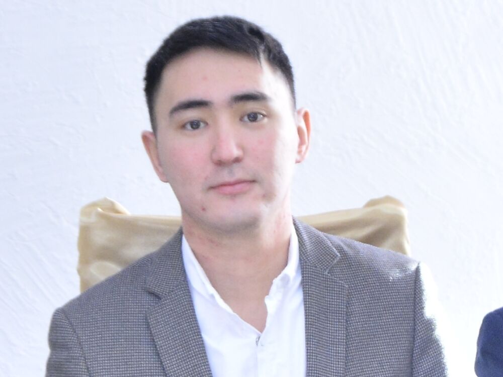  ,   Maksat, 31 ,   ,   