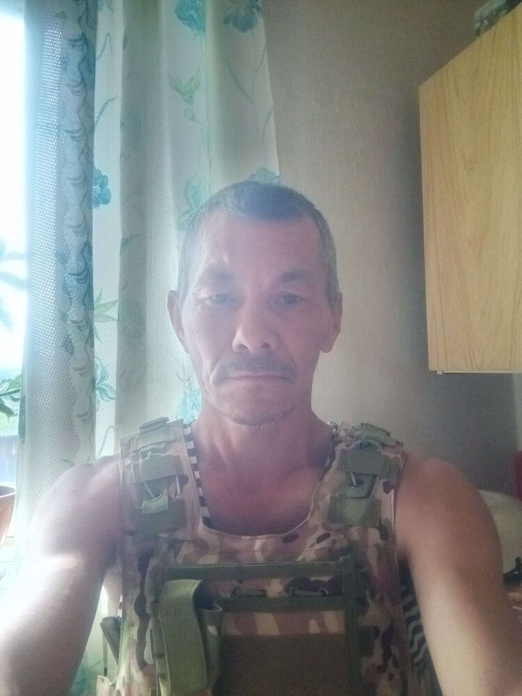  53240693  Vovik, 42 ,    