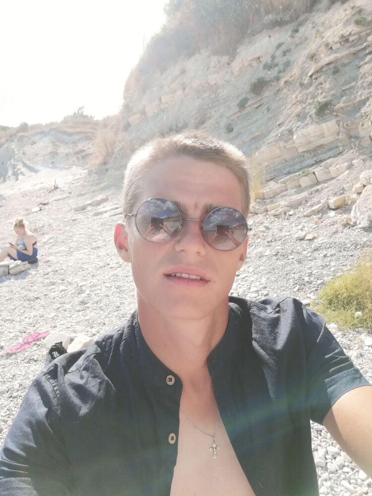  27443033  Andrey, 28 ,    