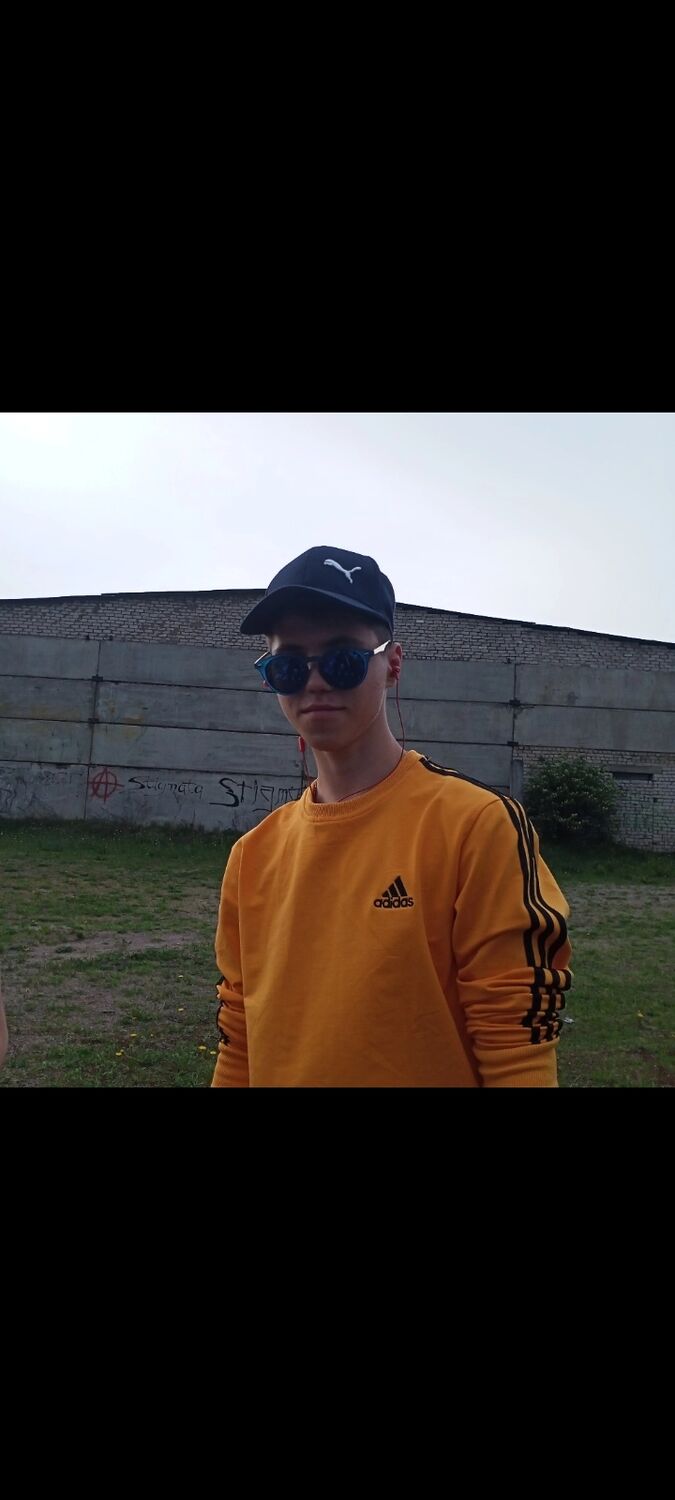  30391503  Vladislav, 21 ,    