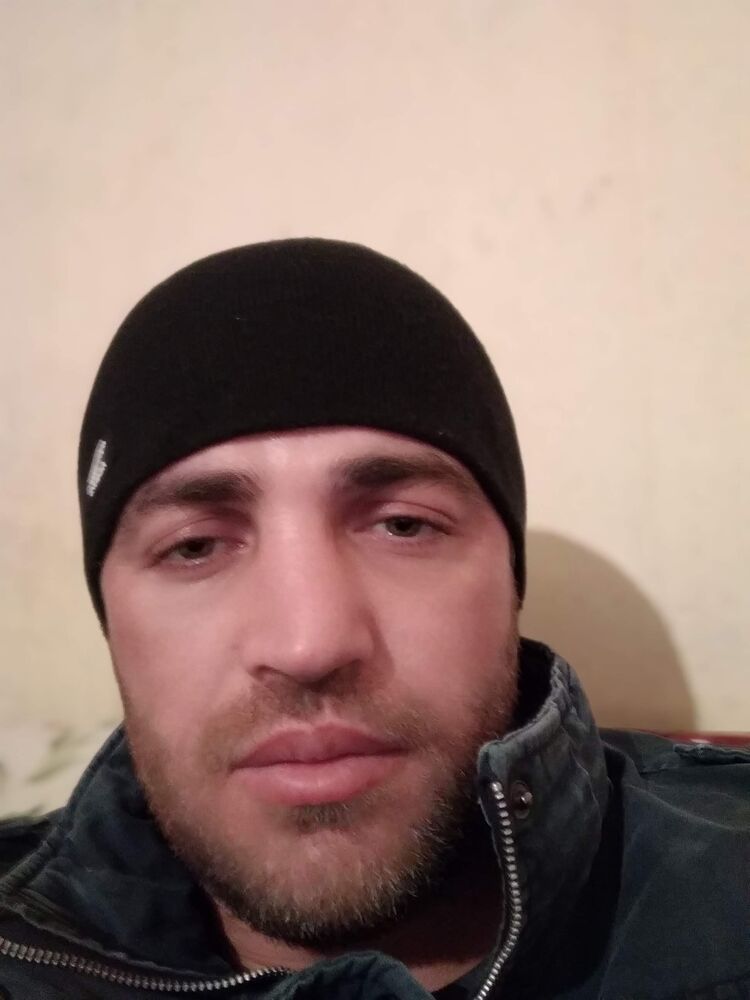  27421773  , 35 ,    
