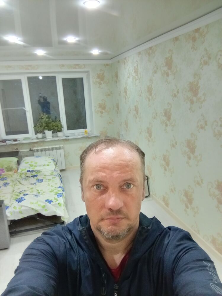  43027873  , 48 ,    