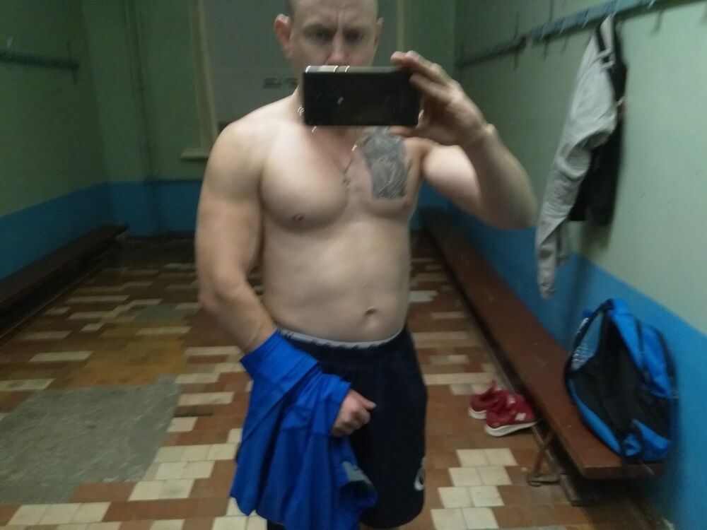  14526623  , 40 ,    