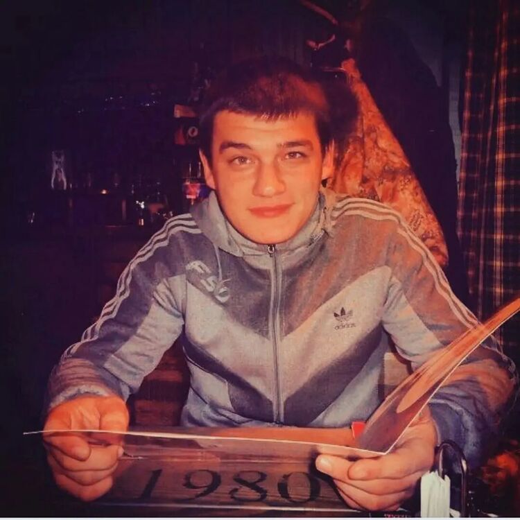  29628493  Dmitry, 31 ,    