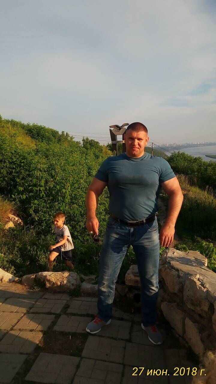  32739323  , 46 ,    