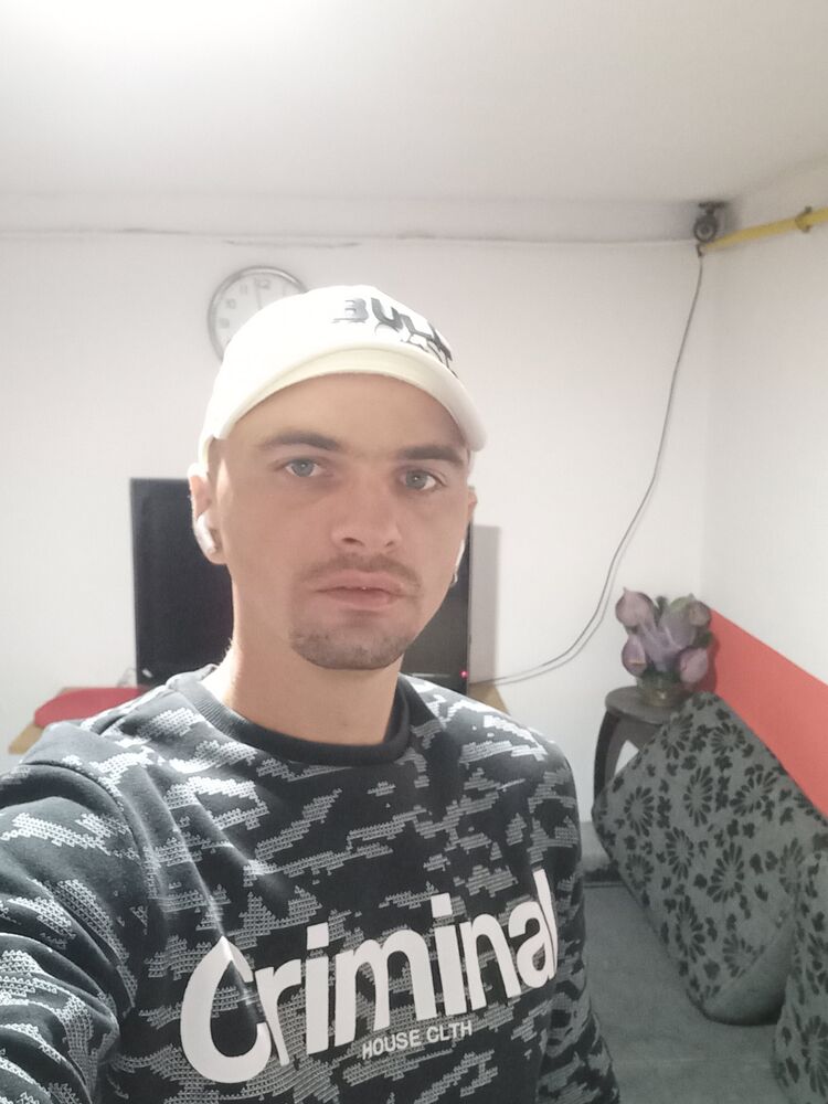  Warszawa,   Ivan, 33 ,   ,   