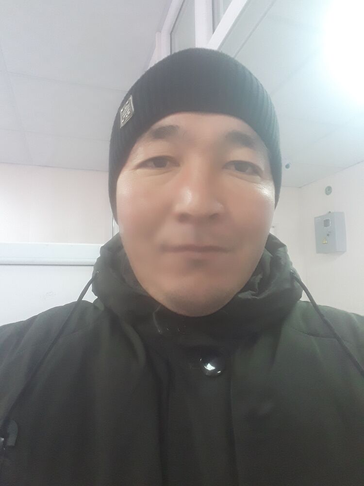  24017753  , 37 ,    