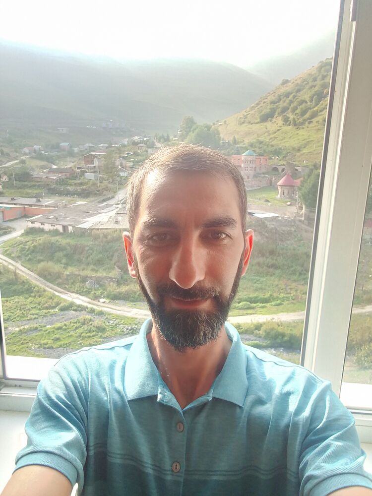  45883723  , 38 ,    