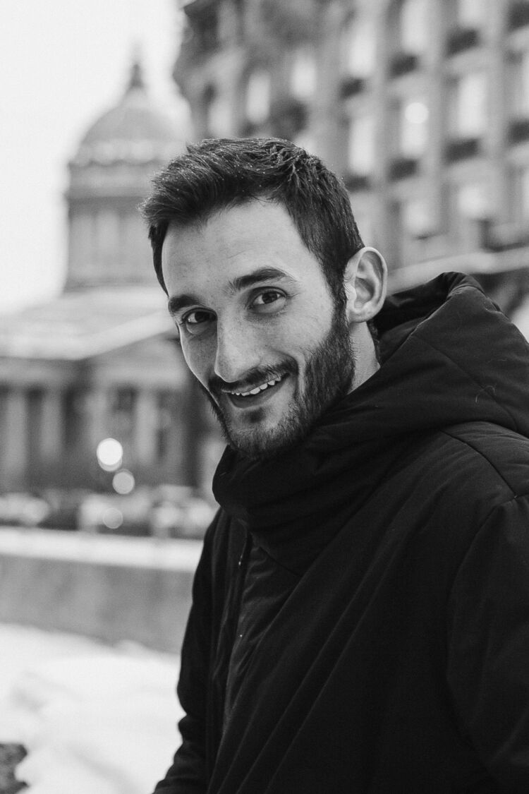  33124903  Alex, 34 ,    -