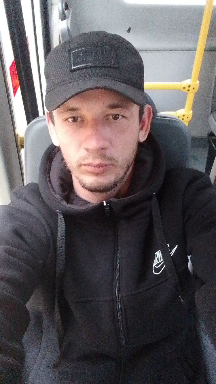 40193343  , 31 ,    