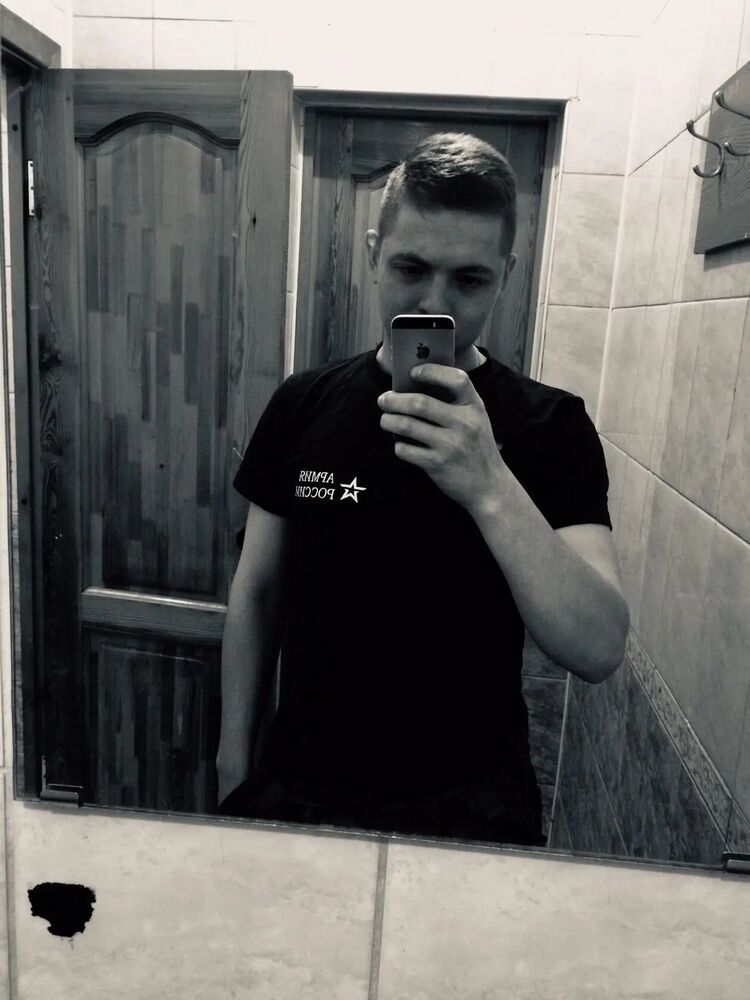  28127143  , 26 ,    