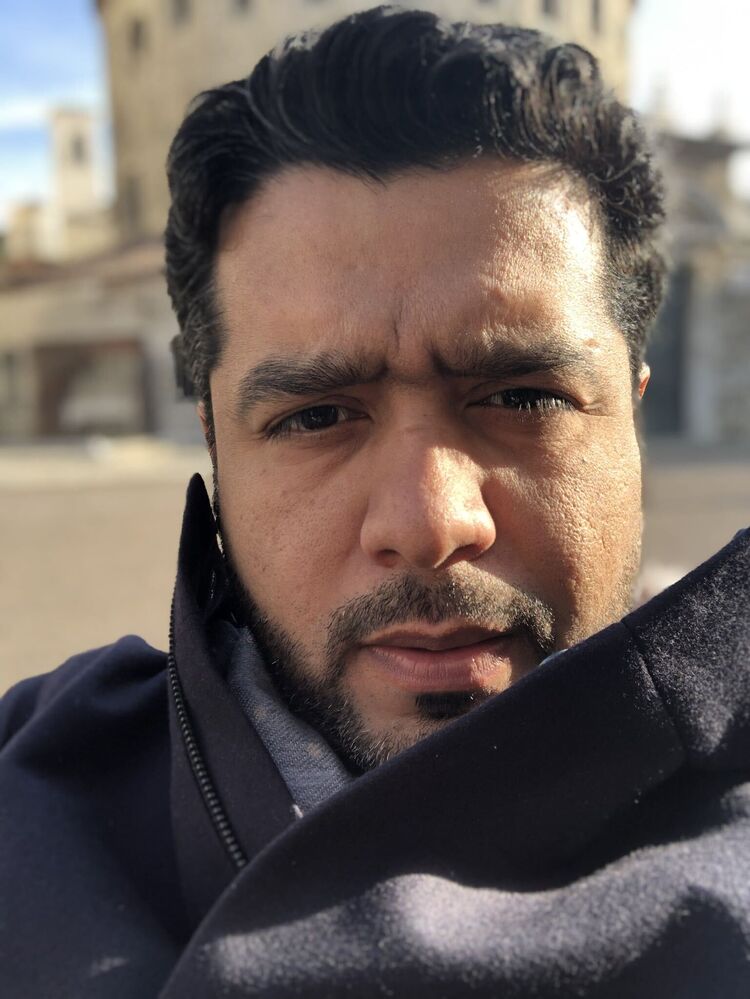  ,   Mohsen, 45 ,   ,   , c 