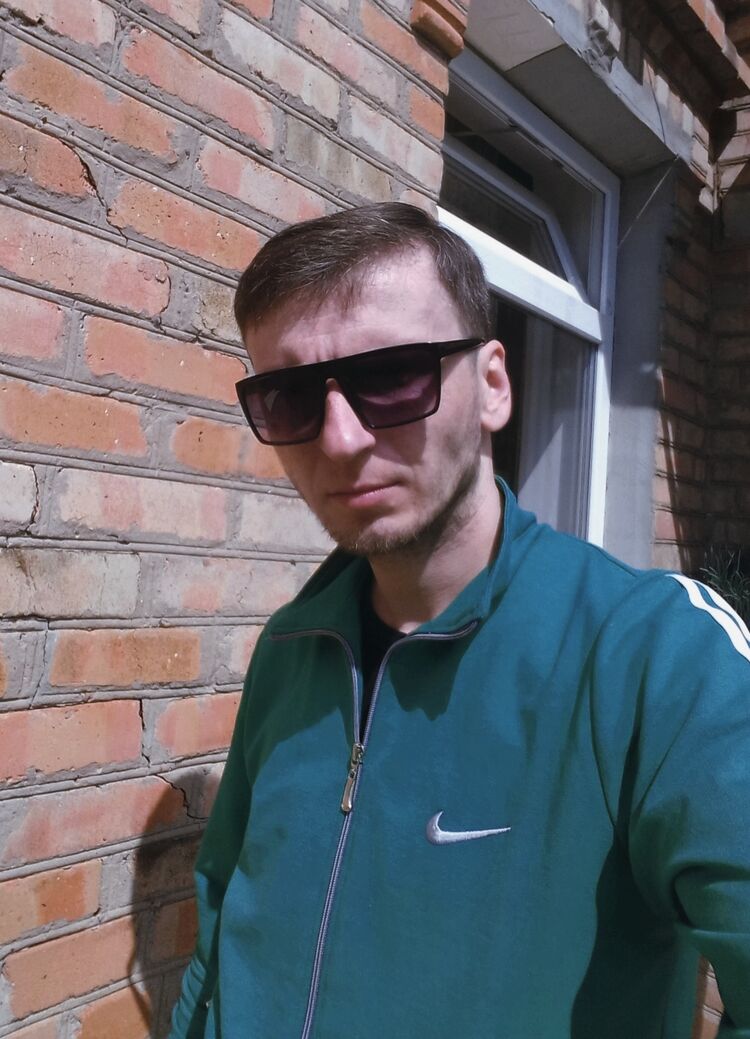  45932863  , 34 ,    