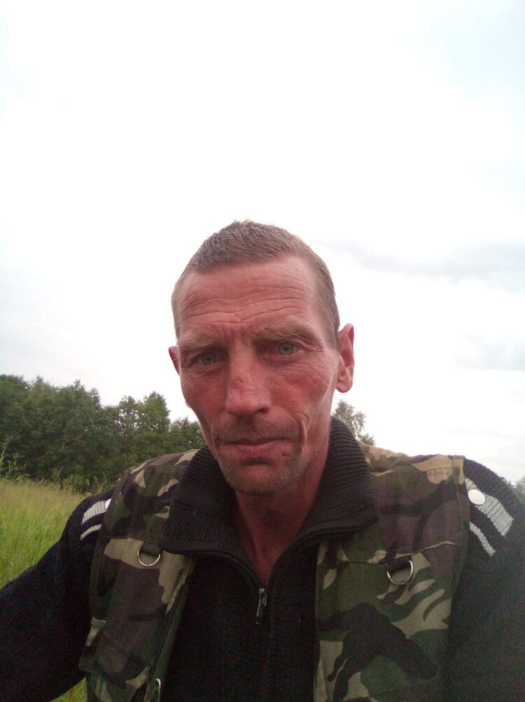  -,   Alexander, 49 ,     , c , 