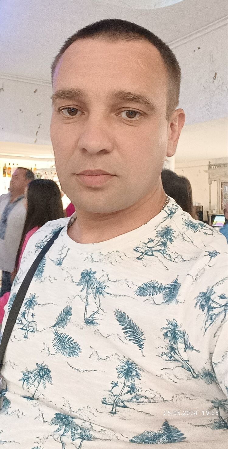  45755303  , 41 ,    