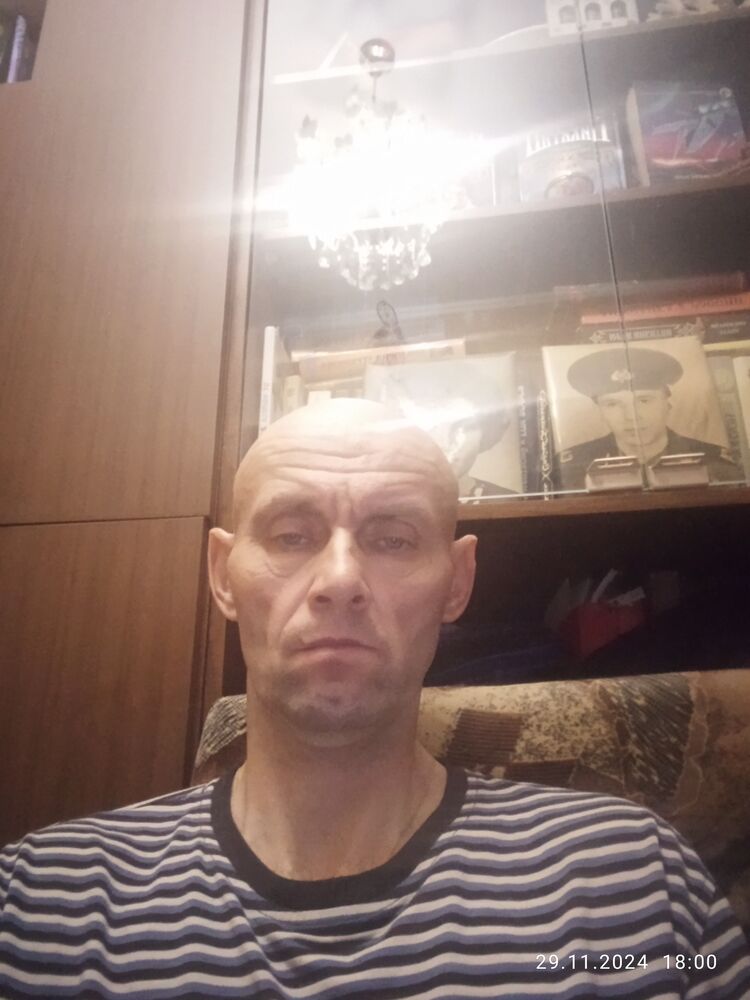  47906043  , 49 ,    