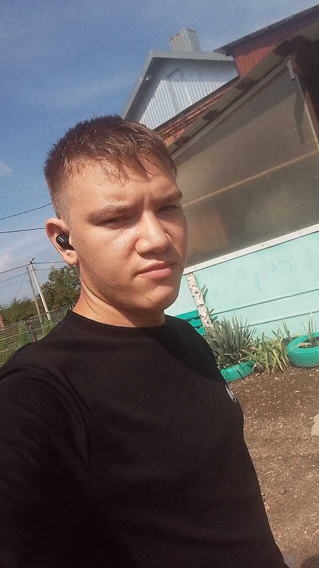  52711753  Sasha, 22 ,    