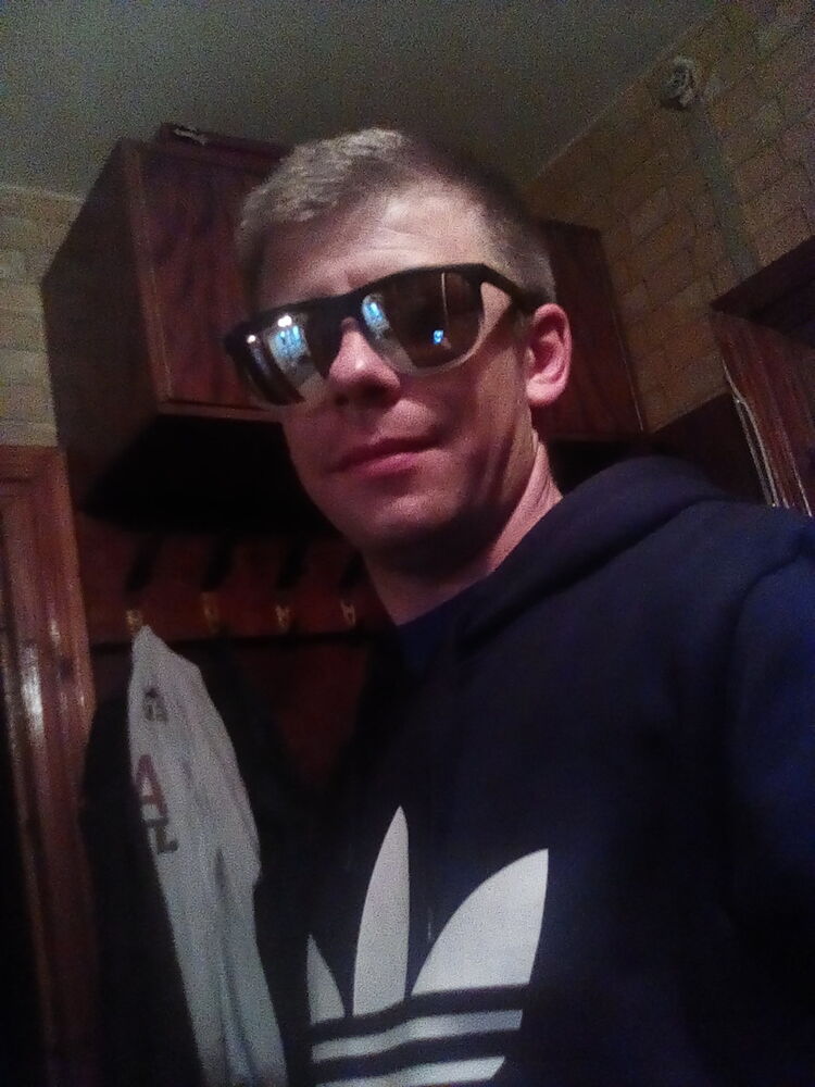  10169313  Alex, 38 ,    