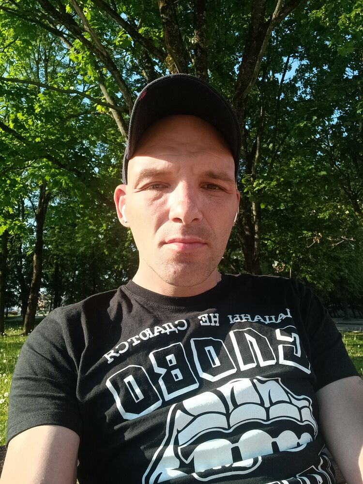  45736053  , 37 ,     