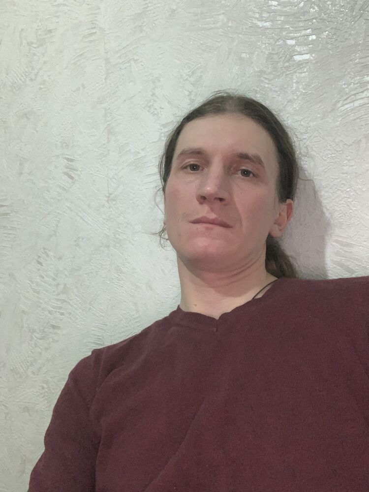  ,   Dumitru, 32 ,   ,   