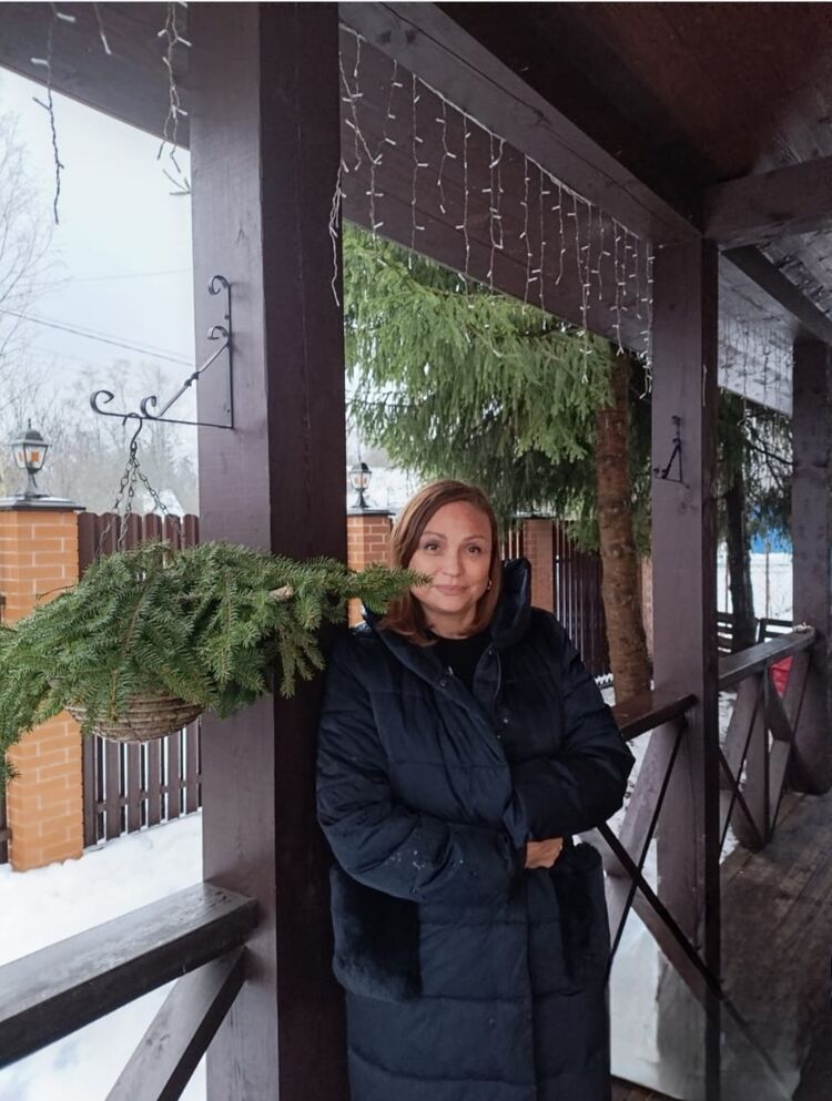  -,   Alla, 56 ,   ,   , c 