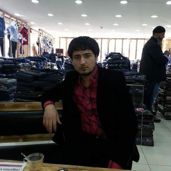  6421293  Anas, 35 ,    