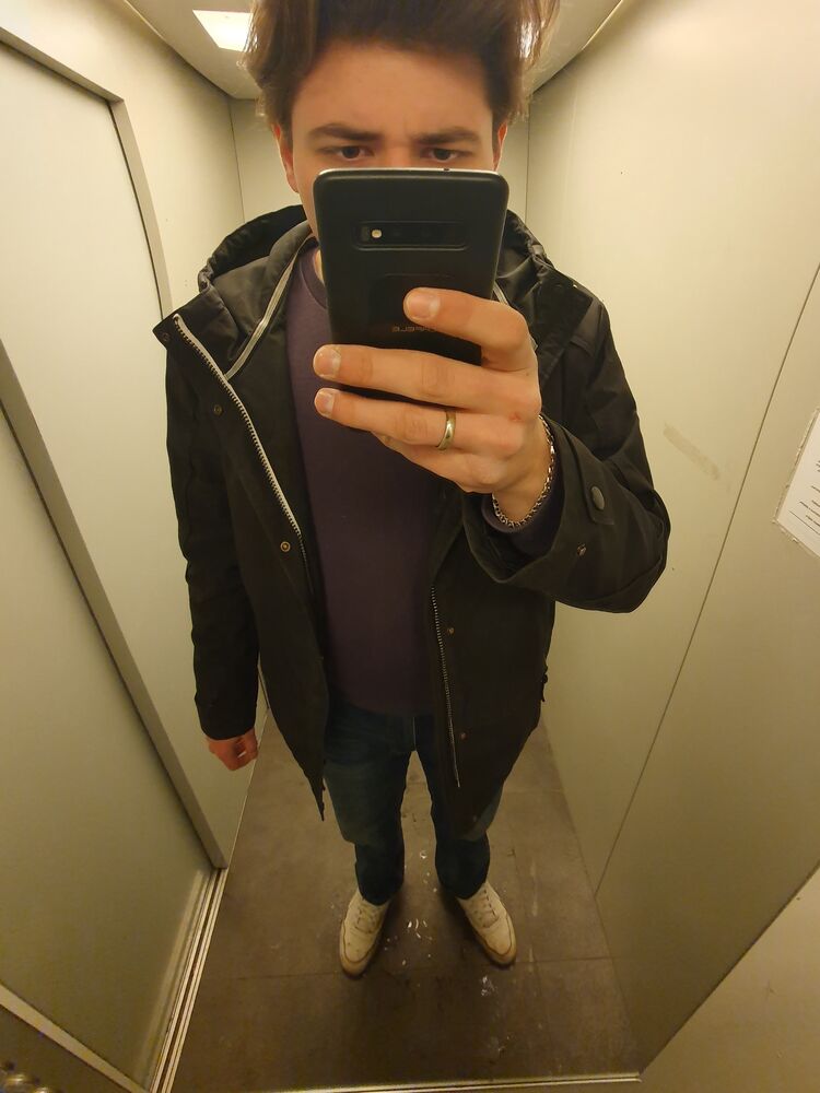  38723323  , 21 ,    