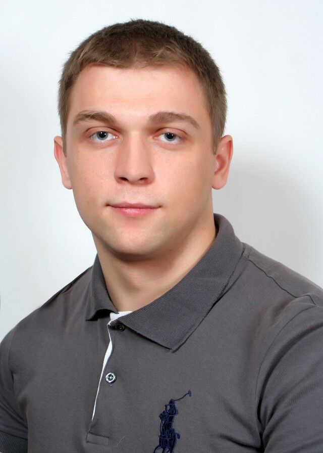  ,   Max, 37 ,   