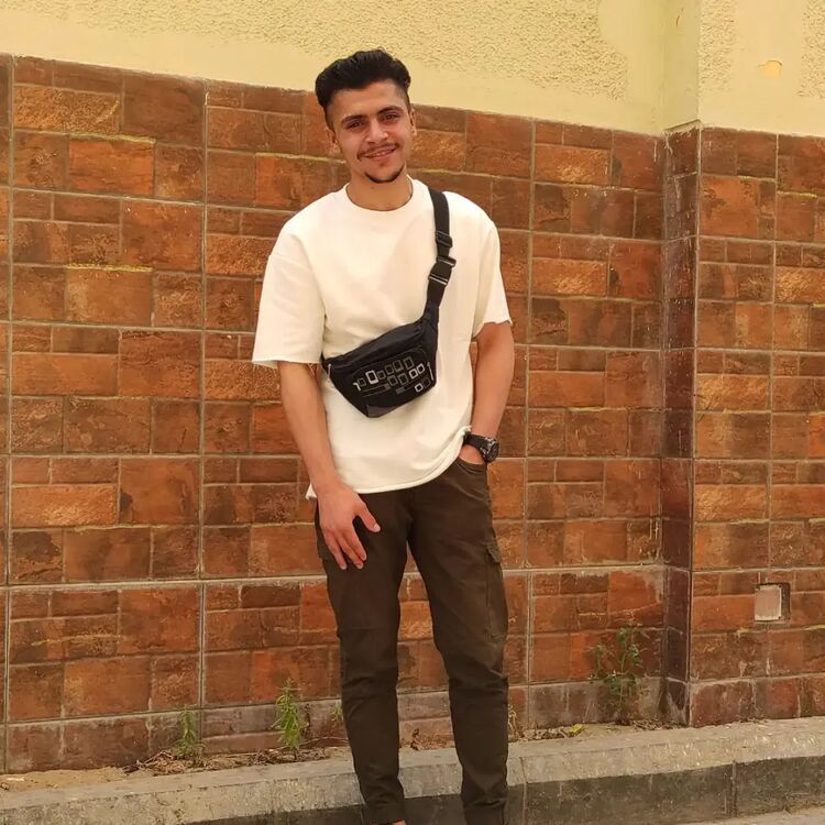  Al Ghardaqah,   , 25 ,   ,   