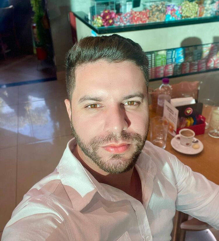  48190033  , 37 ,    