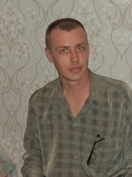  ,   Maksim, 45 ,  