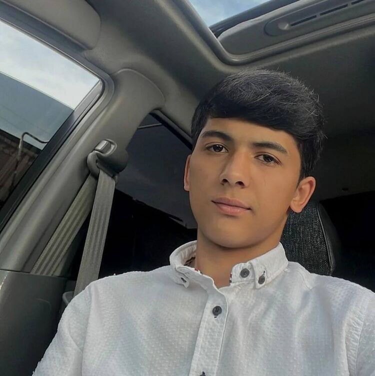  54103523  , 25 ,    -