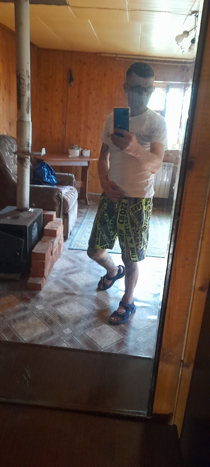  43597403  , 40 ,     