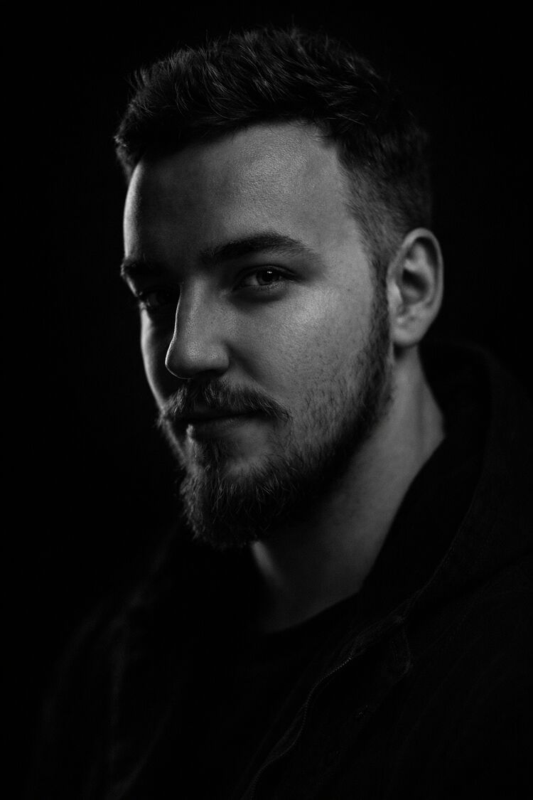 ���� 56071483 ����� ����, 24 ����, ���� ���������� � ��������