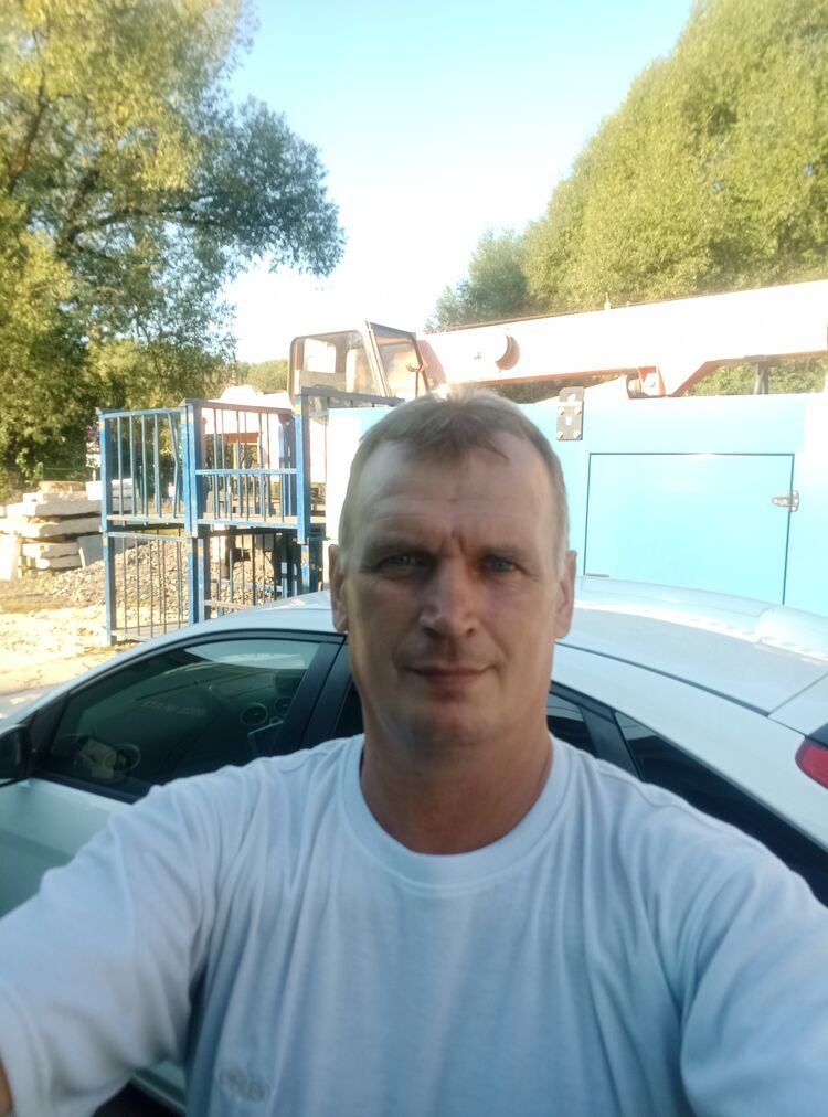 46754753  , 44 ,    
