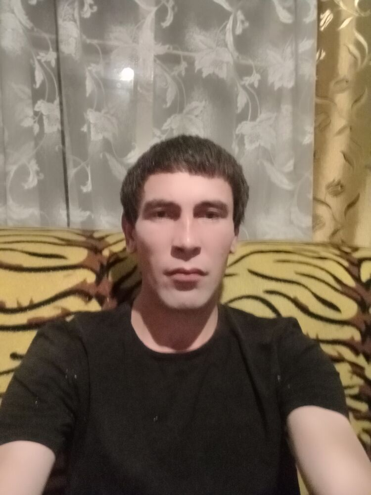  47012143  , 32 ,    