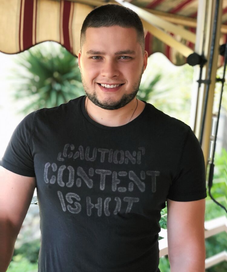 ���� 16533453 ������� ���������, 32 ����, ���� ���������� � ���������������