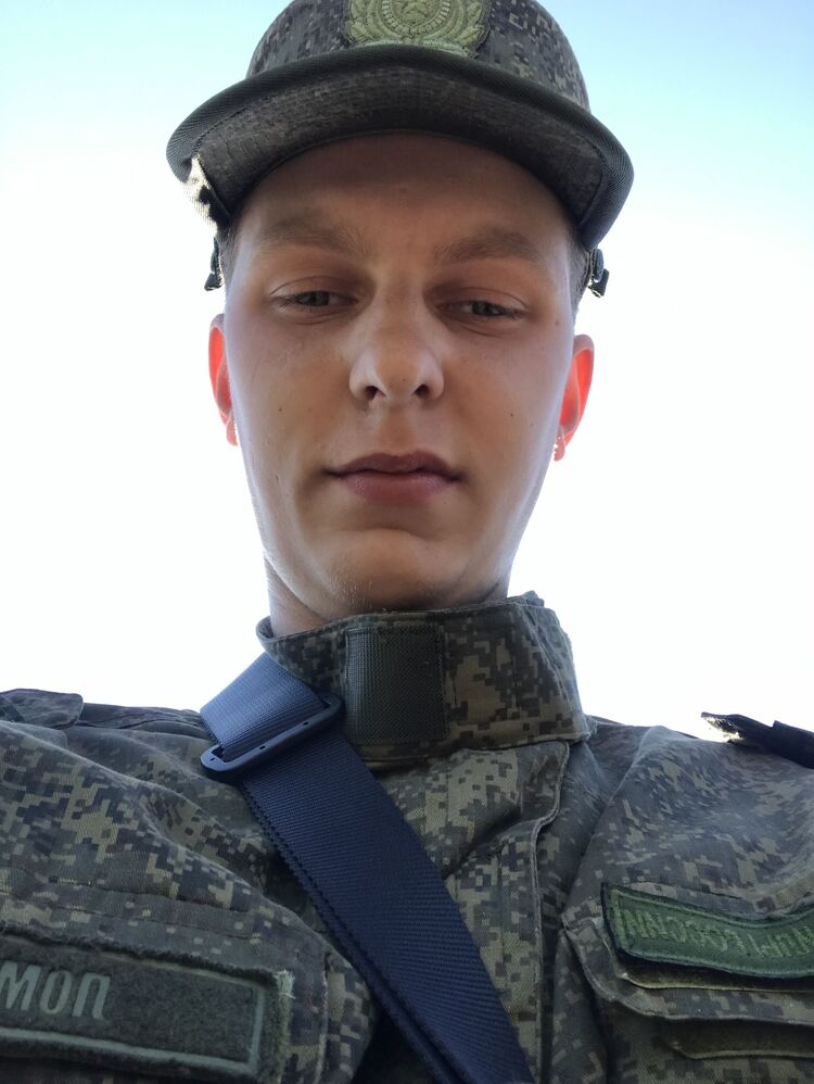  44275273  , 19 ,    