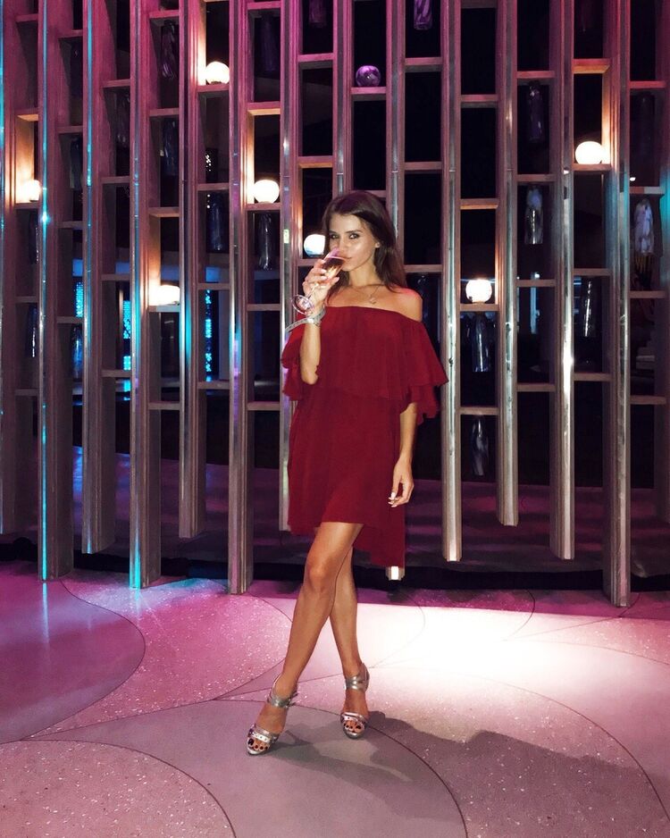  24684083  Natali, 25 ,    